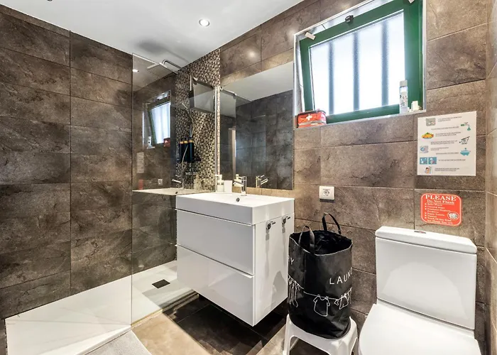 Home2book Sunny Retreat & Pool, *