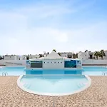 Home2book Sunny Retreat & Pool, Apartment Costa Teguise