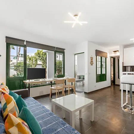 דירה Home2book Sunny Retreat & Pool, קוסטה טגוויסה