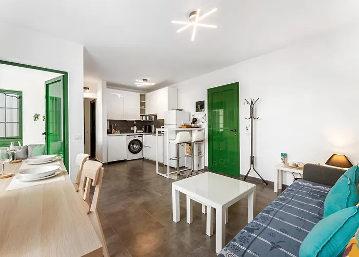 Apartman Home2book Sunny Retreat & Pool, *