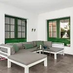 Home2book Sunny Retreat & Pool, Apartamento
